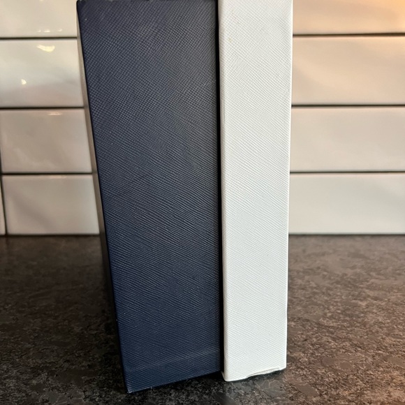 LA FEMME PRADA MILANO BOX - Picture 5 of 6